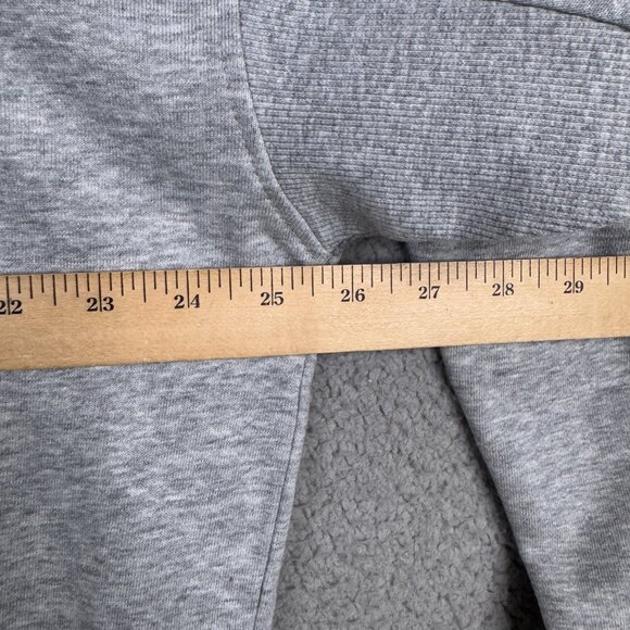 Gym Shark Sweater Mens Size Medium Gray Heathered Rest Day Essential Crew NWT - Picture 11 of 15